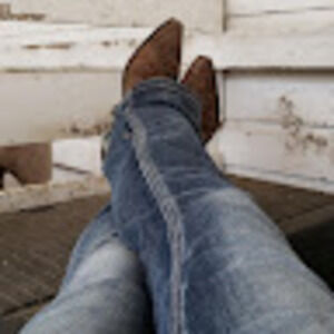 Meet your Posher, Jodee